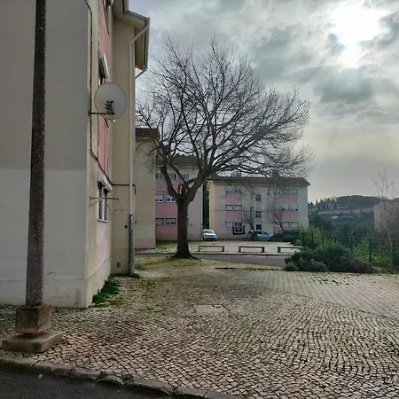 Privatunterkunft Near Airport Lissabon